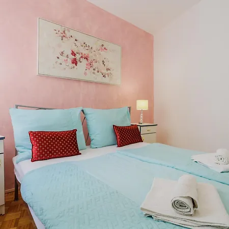 Center Silvana Apartamento Split