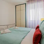 Center Silvana Split